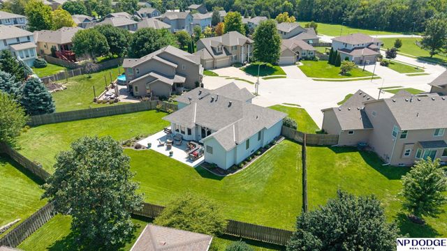 19302 K Circle, Omaha, NE 68135