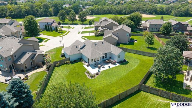 19302 K Circle, Omaha, NE 68135