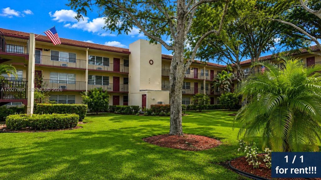 13300 SW 1st Street 106O, Pembroke Pines, FL 33027