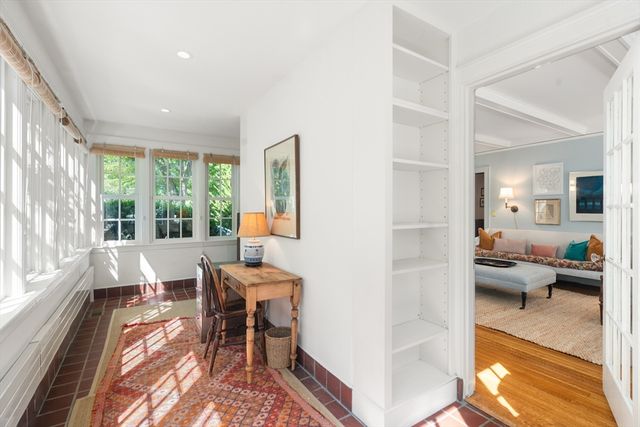 61 Larchwood Drive, Cambridge, MA 02138