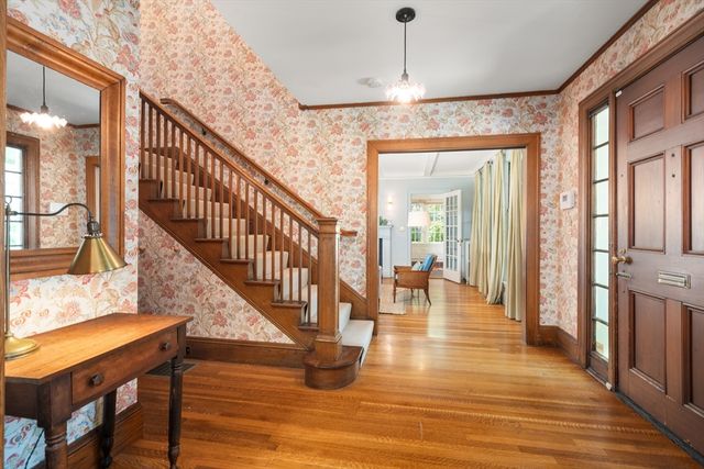 61 Larchwood Drive, Cambridge, MA 02138