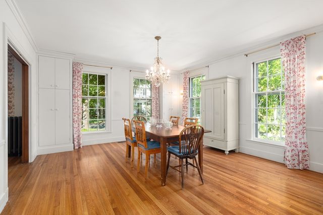 61 Larchwood Drive, Cambridge, MA 02138