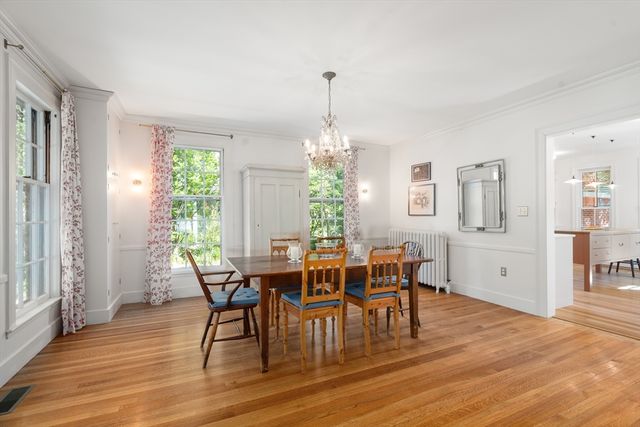 61 Larchwood Drive, Cambridge, MA 02138