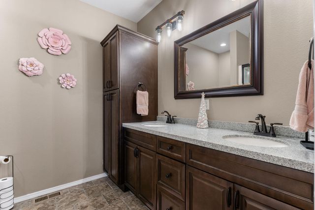 304 Regan Run, Marionville, MO 65705