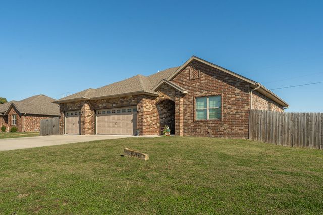 304 Regan Run, Marionville, MO 65705