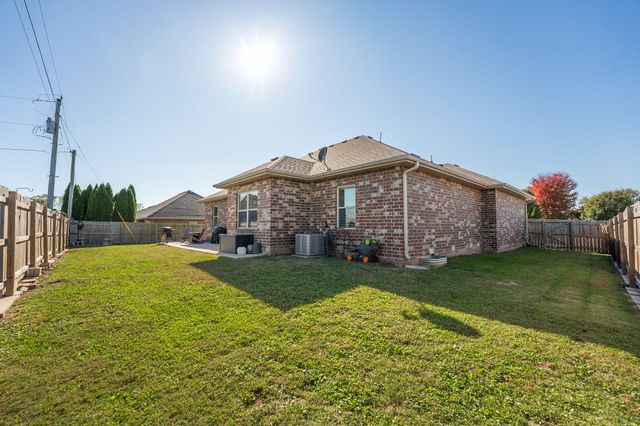 304 Regan Run, Marionville, MO 65705