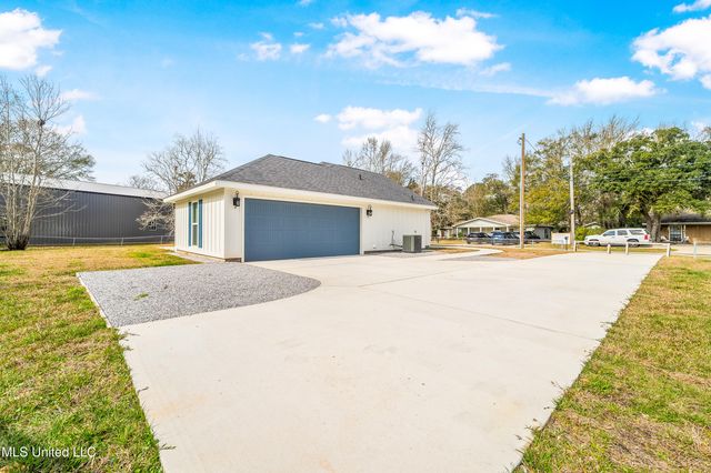 18025 Bert Street, Long Beach, MS 39560