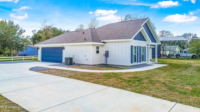 18025 Bert Street, Long Beach, MS 39560