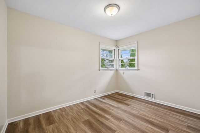 9858 93rd Place N, Maple Grove, MN 55369