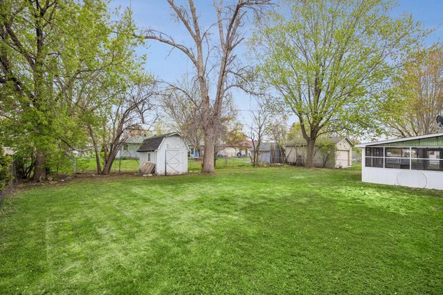 9858 93rd Place N, Maple Grove, MN 55369