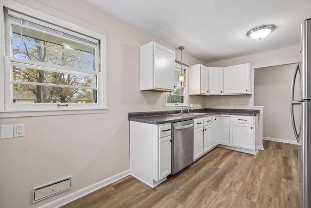 9858 93rd Place N, Maple Grove, MN 55369