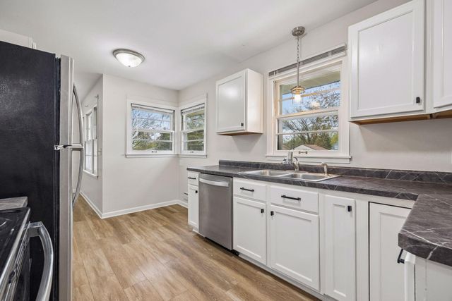 9858 93rd Place N, Maple Grove, MN 55369