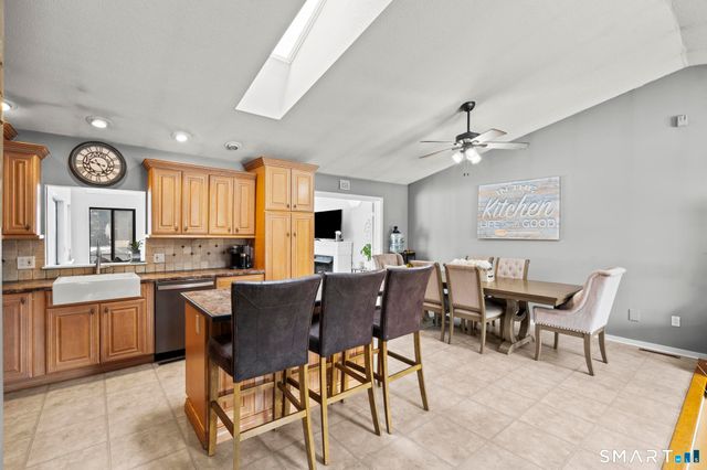 245 Reeds Gap Road, North Branford, CT 06472