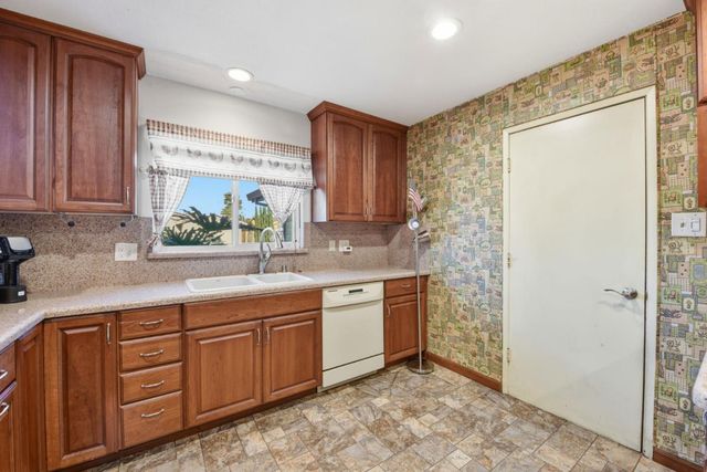 4588 Sloat Road, Fremont, CA 94538