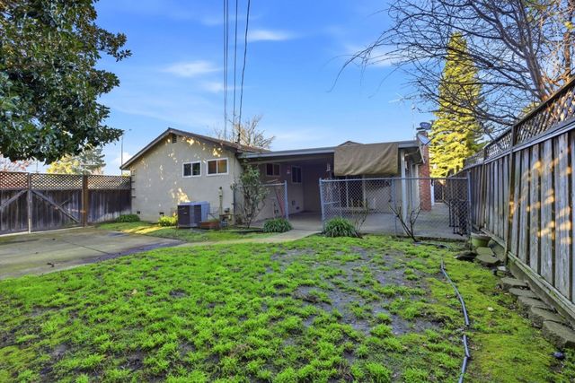 4588 Sloat Road, Fremont, CA 94538