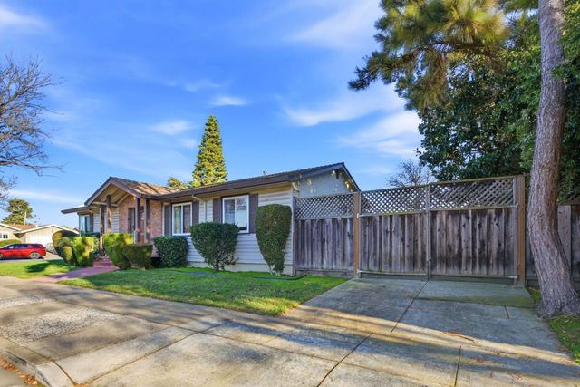 4588 Sloat Road, Fremont, CA 94538