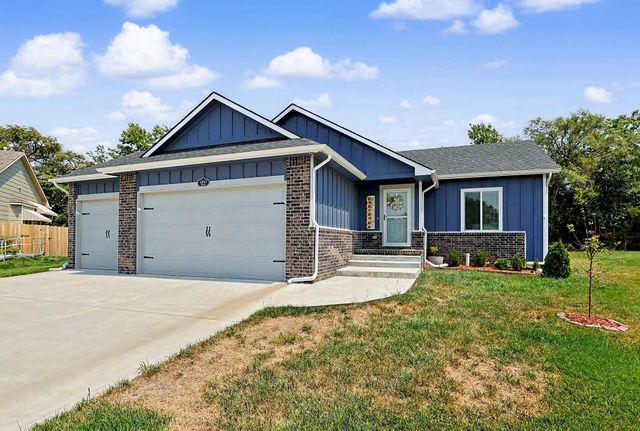 1237 E Sontag, Derby, KS 67037