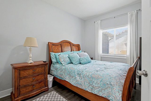 1237 E Sontag, Derby, KS 67037