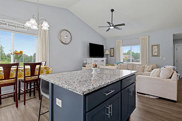 1237 E Sontag, Derby, KS 67037