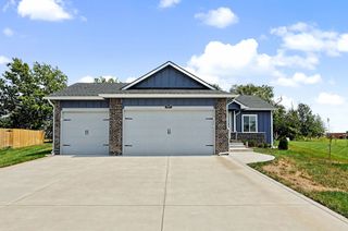 1237 E Sontag, Derby, KS 67037
