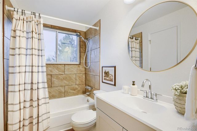 17620 E Bethany Drive, Aurora, CO 80013