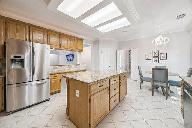 17931 Silver Ash Lane, Houston, TX 77095