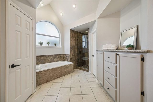 17931 Silver Ash Lane, Houston, TX 77095