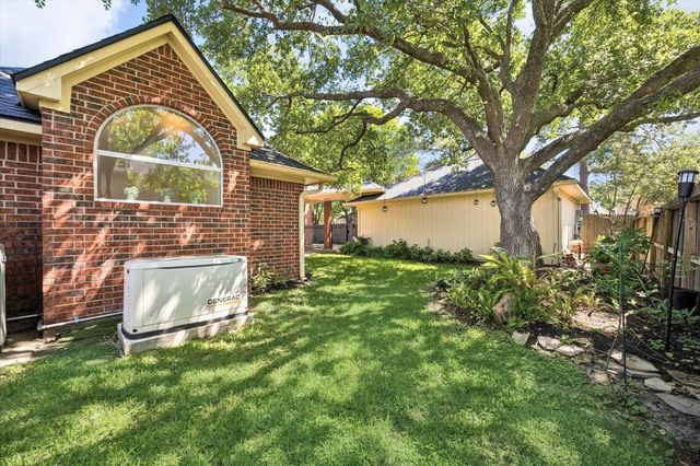 17931 Silver Ash Lane, Houston, TX 77095