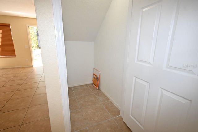 36122 LAKE CHASE BOULEVARD 104, Zephyrhills, FL 33541