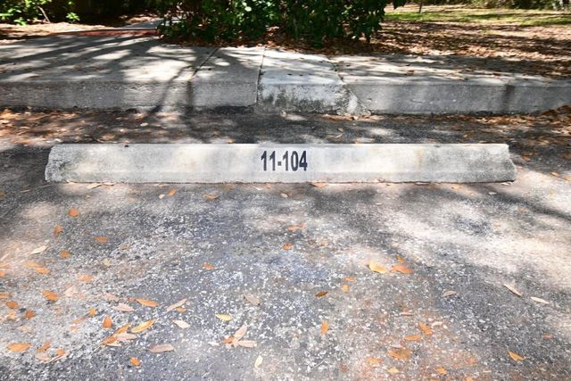 36122 LAKE CHASE BOULEVARD 104, Zephyrhills, FL 33541