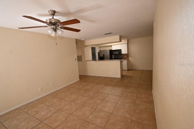 36122 LAKE CHASE BOULEVARD 104, Zephyrhills, FL 33541