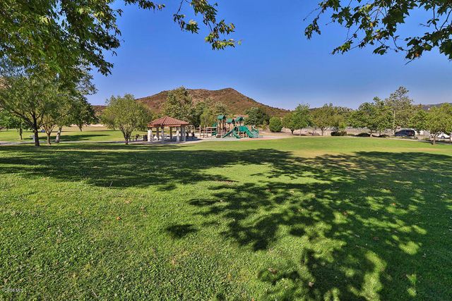 155 Via Aldea, Newbury Park, CA 91320