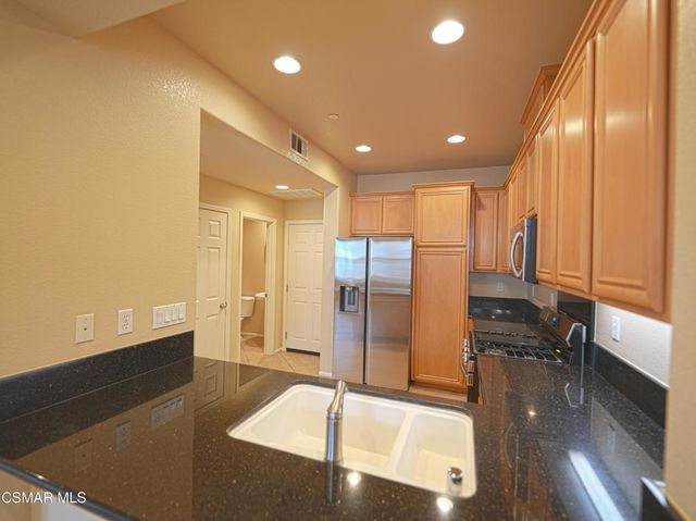 155 Via Aldea, Newbury Park, CA 91320