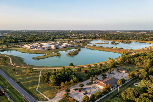 6006 Jerrycrest Drive B, Pearland, TX 77584