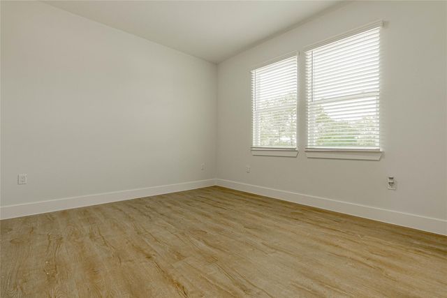 6006 Jerrycrest Drive B, Pearland, TX 77584
