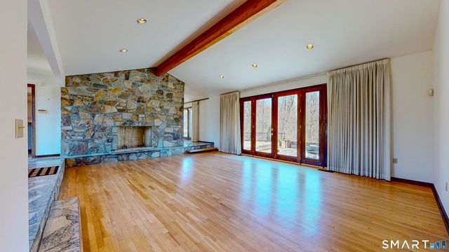 19 Marchant Road, Redding, CT 06896