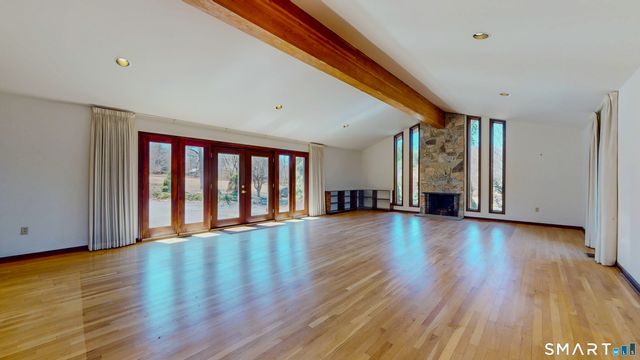 19 Marchant Road, Redding, CT 06896