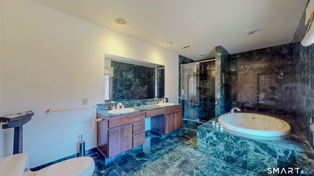 19 Marchant Road, Redding, CT 06896