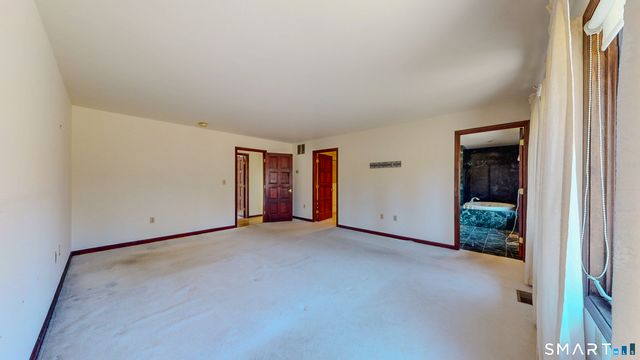 19 Marchant Road, Redding, CT 06896