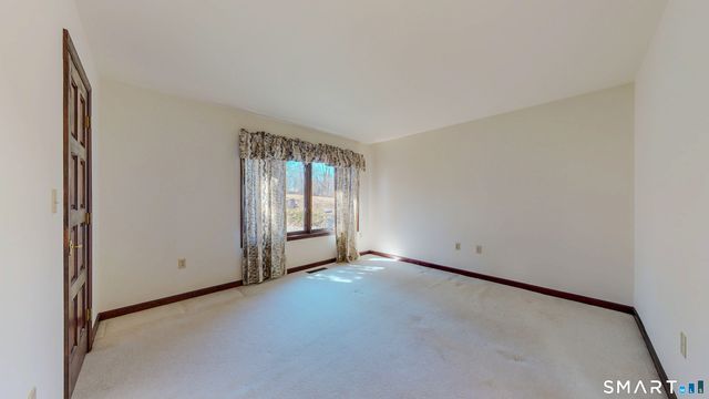 19 Marchant Road, Redding, CT 06896