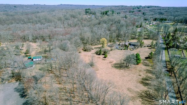 19 Marchant Road, Redding, CT 06896