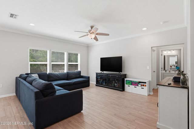35 SPEY BAY Court, St. Johns, FL 32259