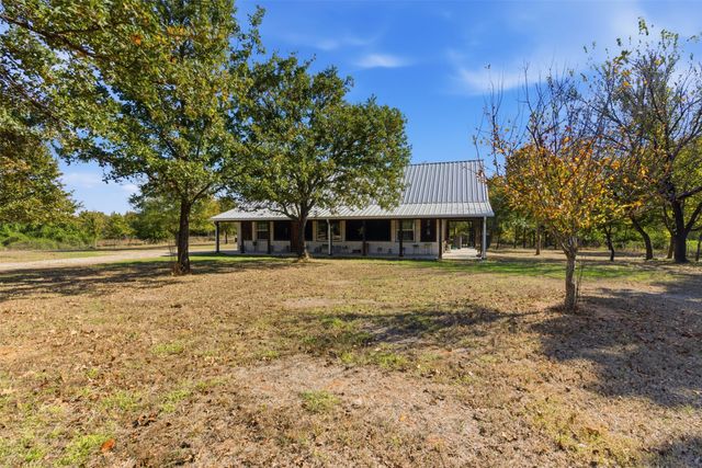 894 Hcr 1429, Covington, TX 76636