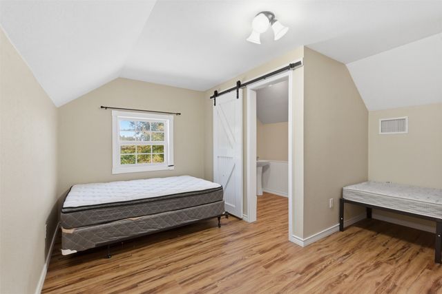 894 Hcr 1429, Covington, TX 76636