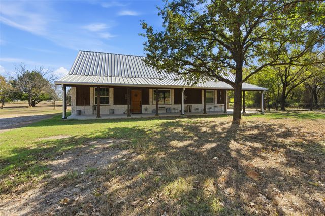 894 Hcr 1429, Covington, TX 76636