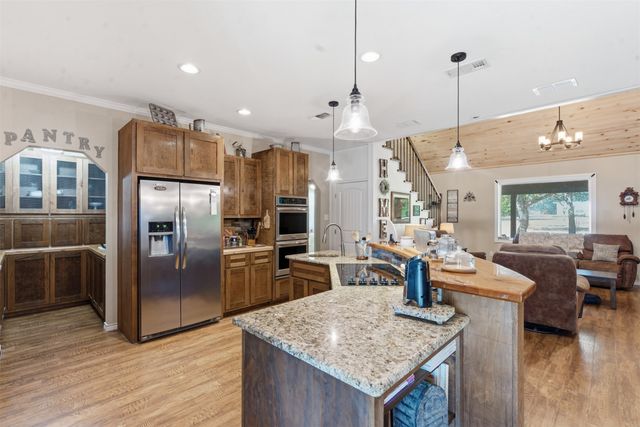 894 Hcr 1429, Covington, TX 76636