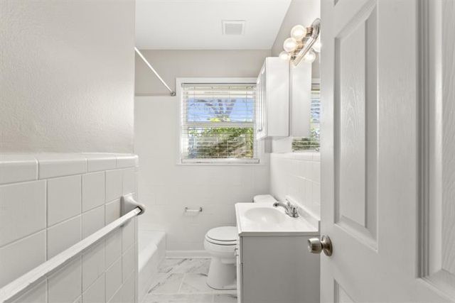 2352 Elmwood Circle SE, Atlanta, GA 30339