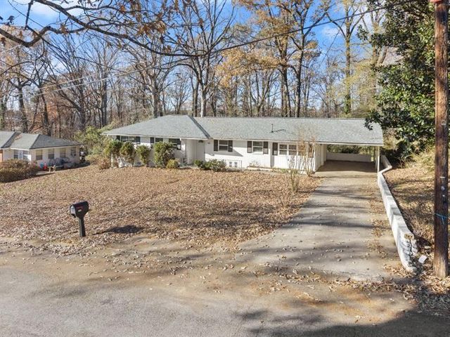 2352 Elmwood Circle SE, Atlanta, GA 30339