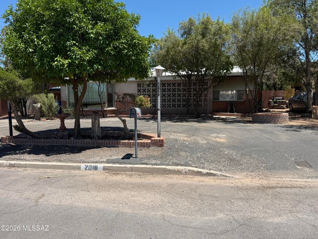 2018 N Rosemary Drive, Tucson, AZ 85716
