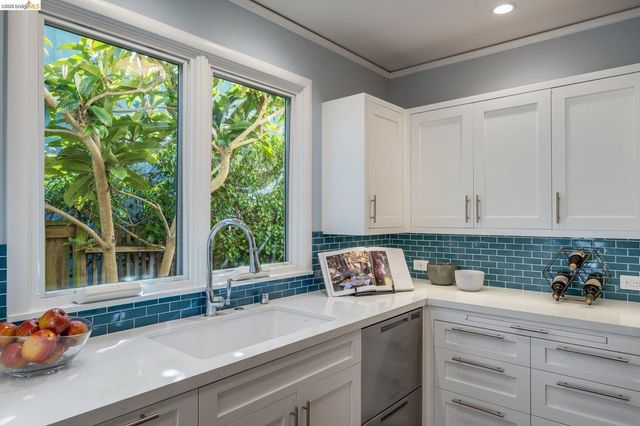 265 265 Purdue Ave, Kensington, CA 94708